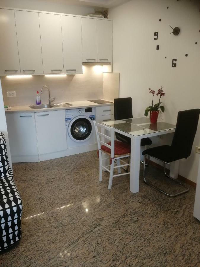Apartma Rok Ankaran Luaran gambar